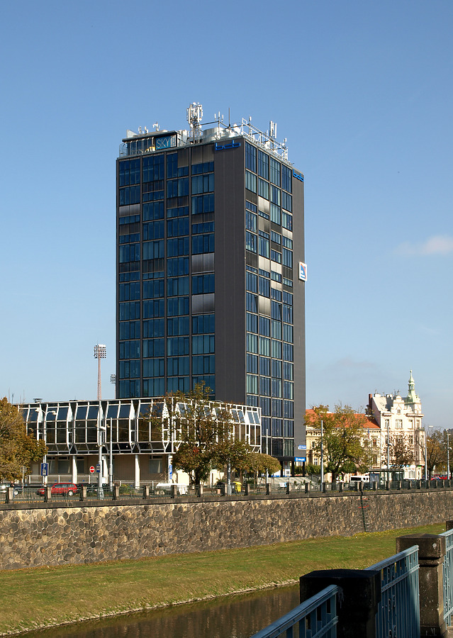Business Center Bohemia by Marshall Gerometta