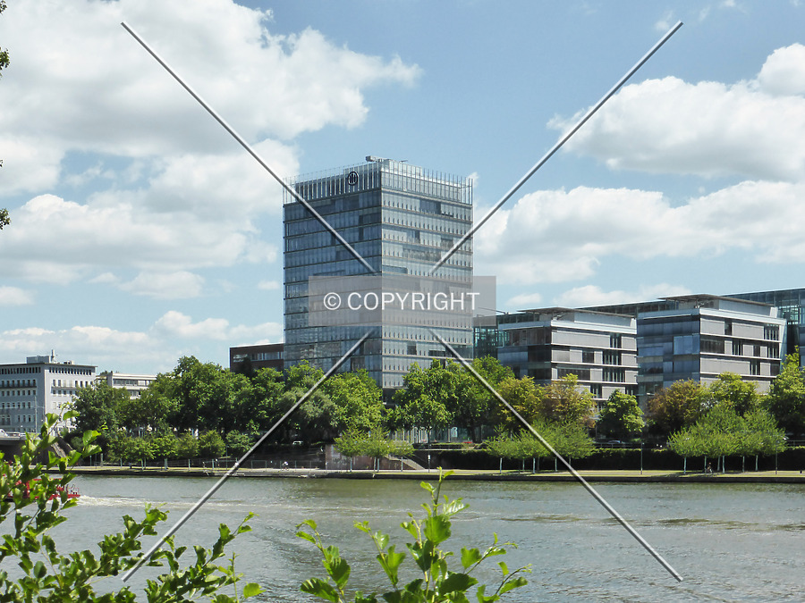 Allianz-Kai by Nephilim