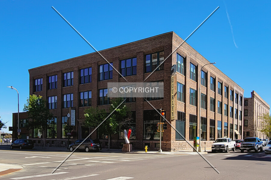 400 North Main Avenue