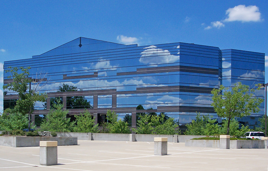 520 Maryville Centre by Ryan Hildebrand