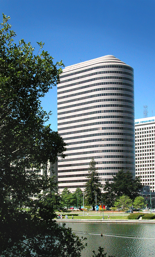 Lake Merritt Plaza by Jim Schwartz
