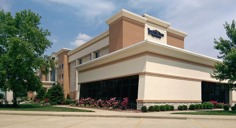 Lexington Inn and Suites Effingham by Ryan Hildebrand