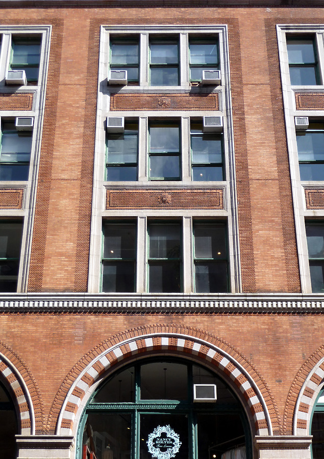 Goelet Building by Nate Lindsey
