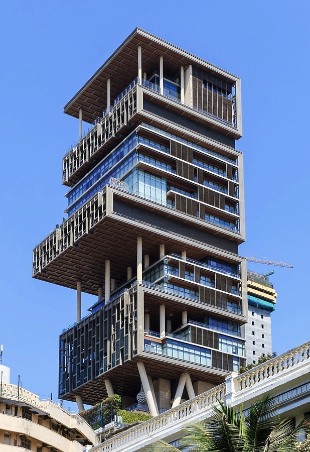 Residence Antilia by A Savin