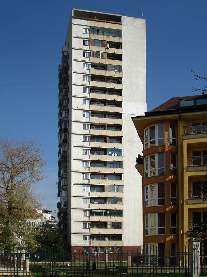Borovo, Block 231 by Kaloian