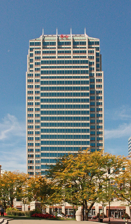 Market Tower by Ryan Hildebrand