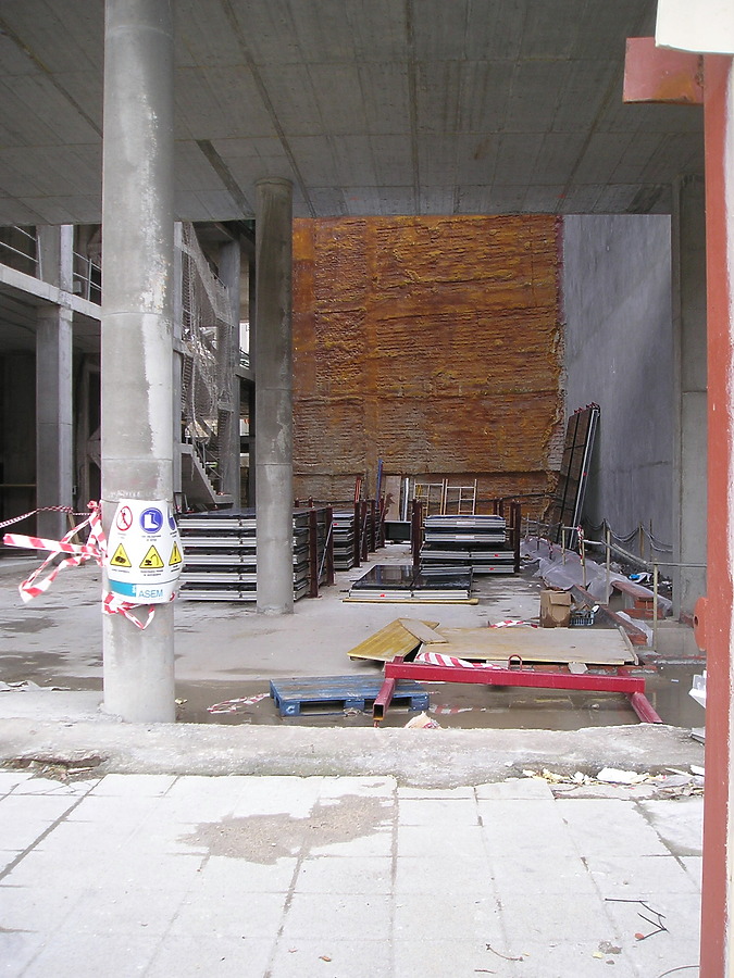Isozaki Atea I by Mikel Allende