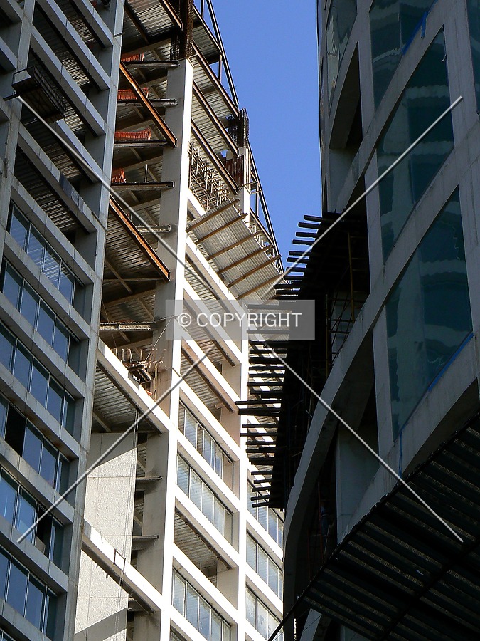 Reforma 222 Torre II by Luis Ibáñez
