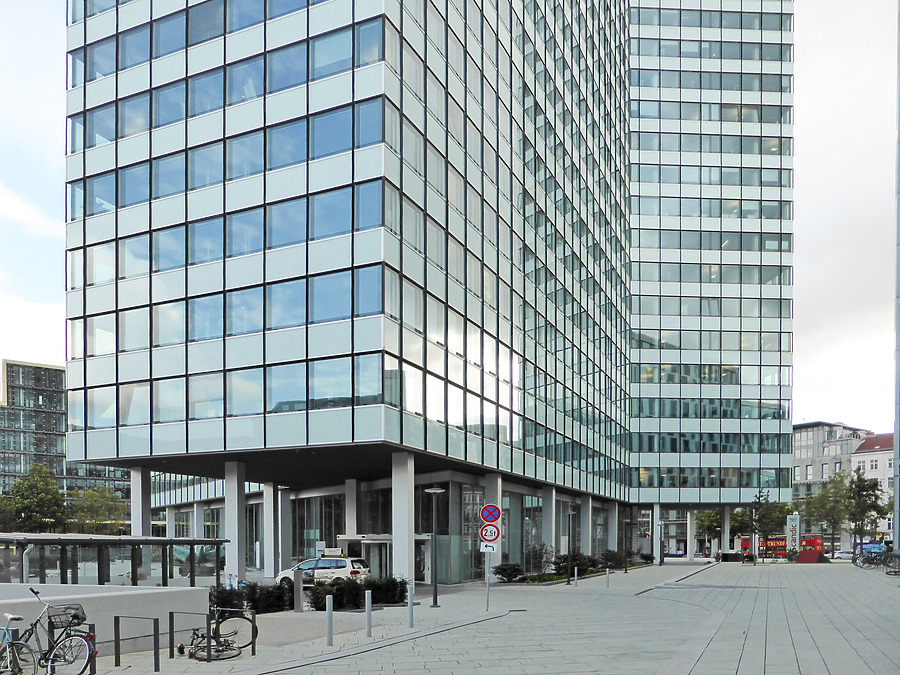 EMPORIO-Hochhaus by Der Hamburger