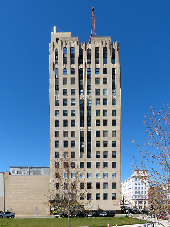 Mott Foundation Building by Nate Lindsey