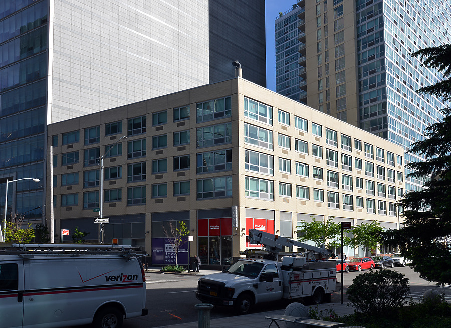 Linc LIC by John W. Cahill