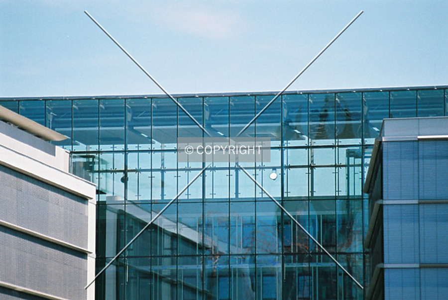 Allianz-Kai by Nephilim