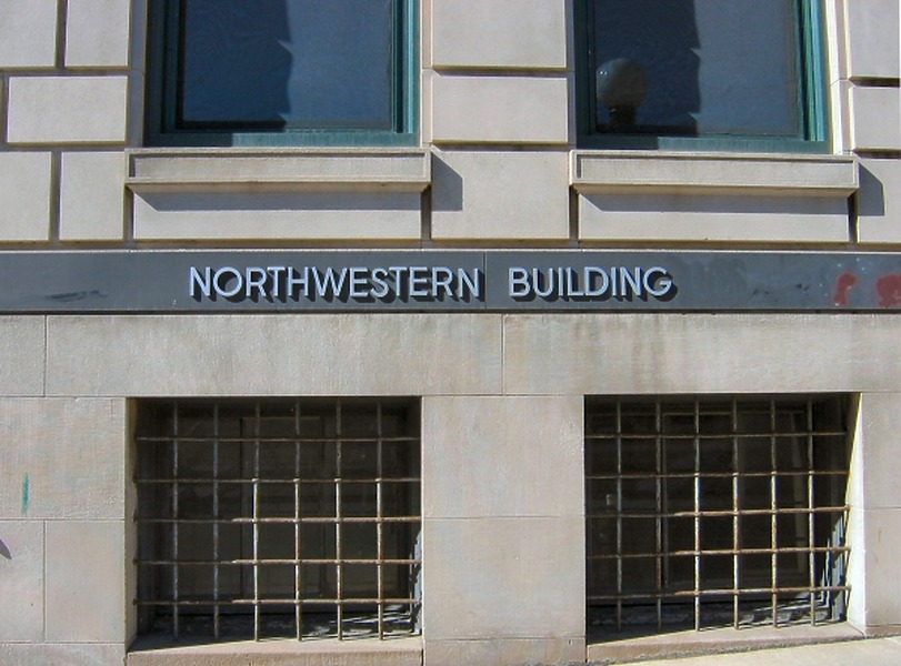 769-023-733