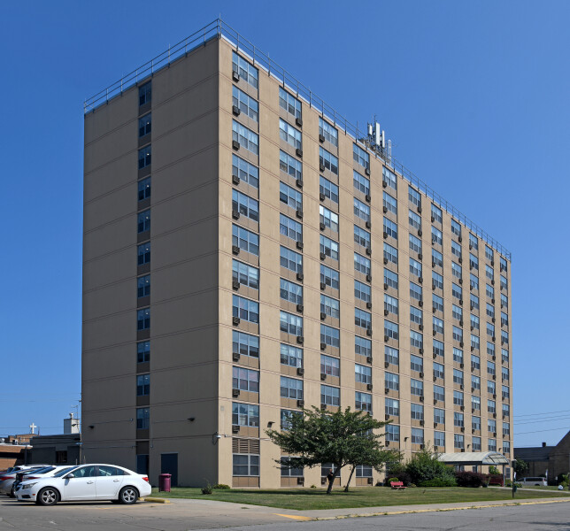 769-099-582