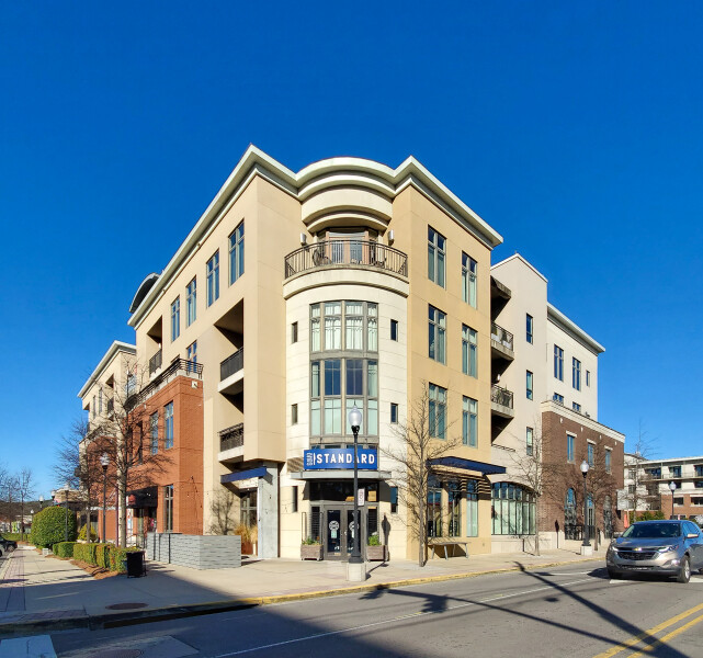 SoHo Flats South