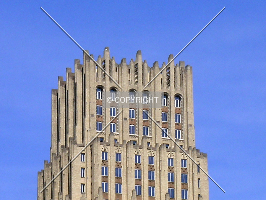 JPMorgan Chase Building by Serdica