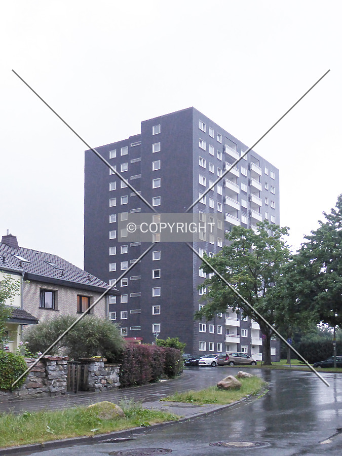 Im Lichtenfelde 72 by Nephilim