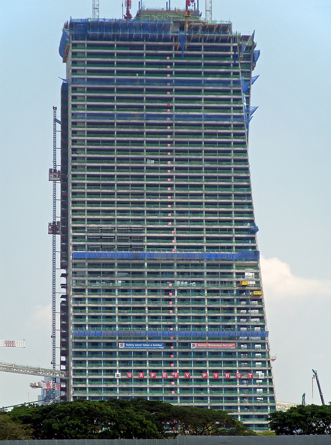 Marina Bay Sands Hotel by Horst Kiechle