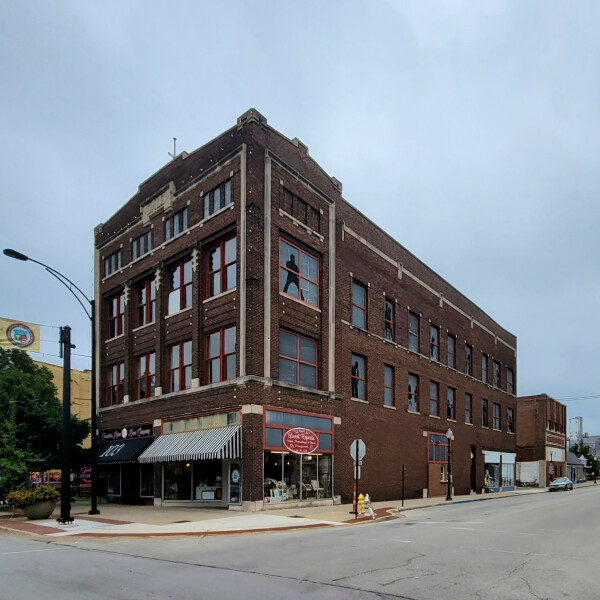 101-103 North Vermilion Street