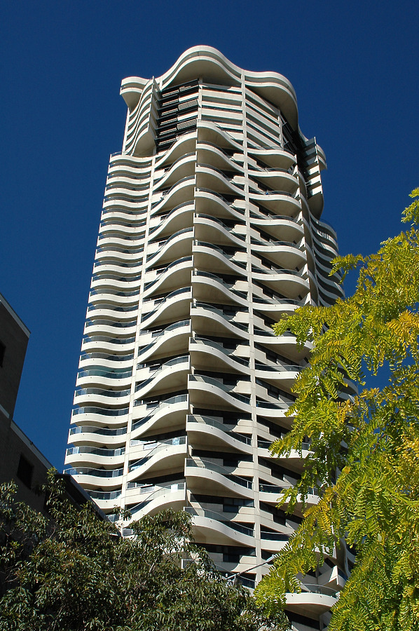 Horizon Apartments by John Bek