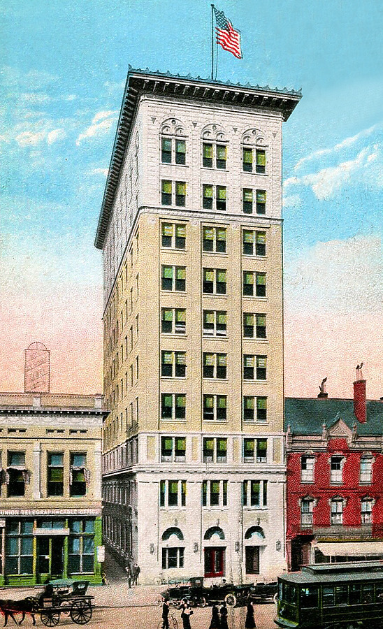 Marion Building by Silvers 5 & 10 Cent Store