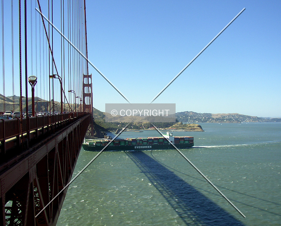 Golden Gate Bridge by Chris Patriarca