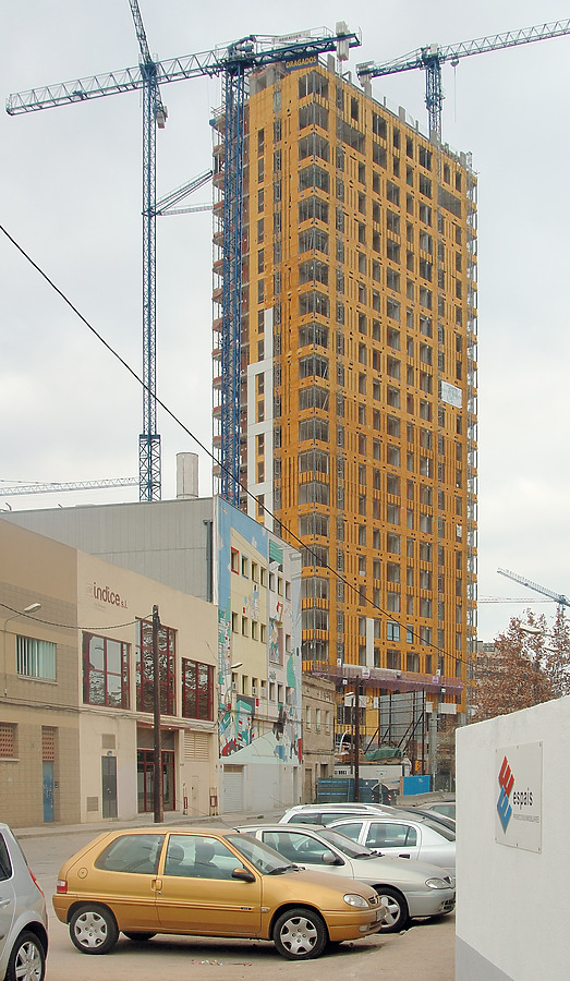 Torre Nova Diagonal by David Guija
