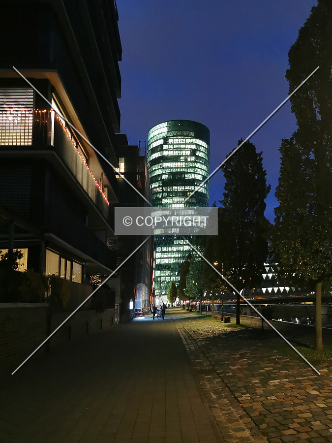 Westhafen Tower by Nephilim