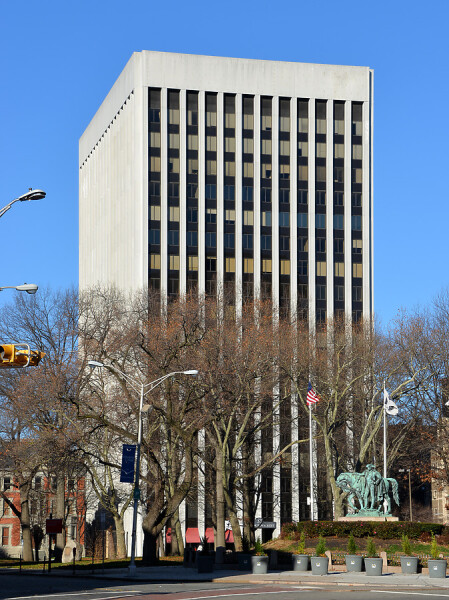 33 Washington Street