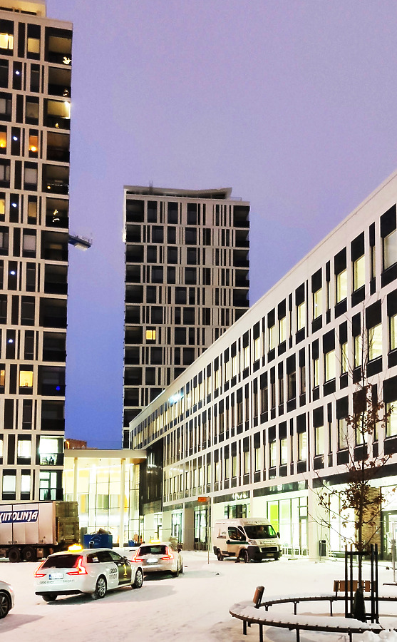 Kuopion Aseman Väylä by Huopa