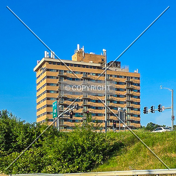 Brentmoor Apartments by Ryan Hildebrand