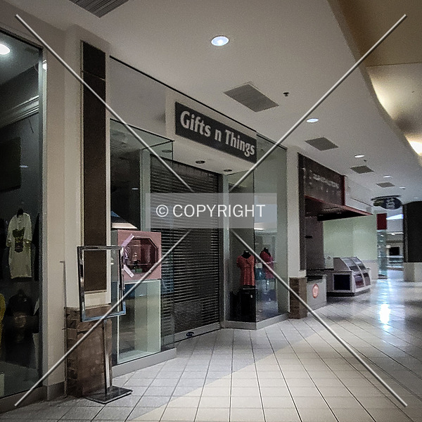 Chesterfield Mall by Ryan Hildebrand