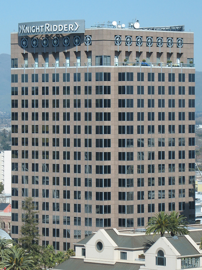 Fairmont Plaza by Jason Ferguson
