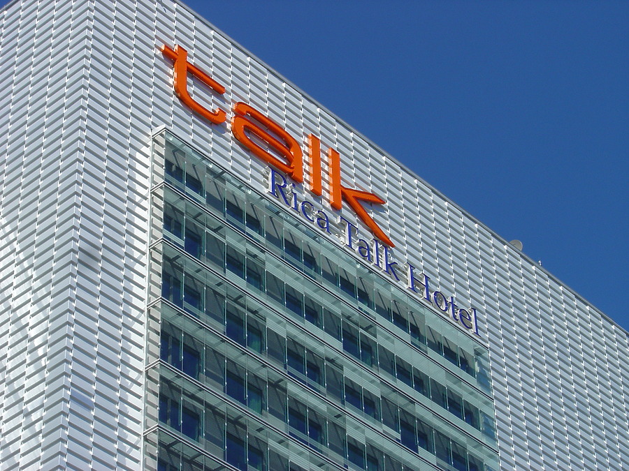 Rica Talk Hotel by Robin Spetz