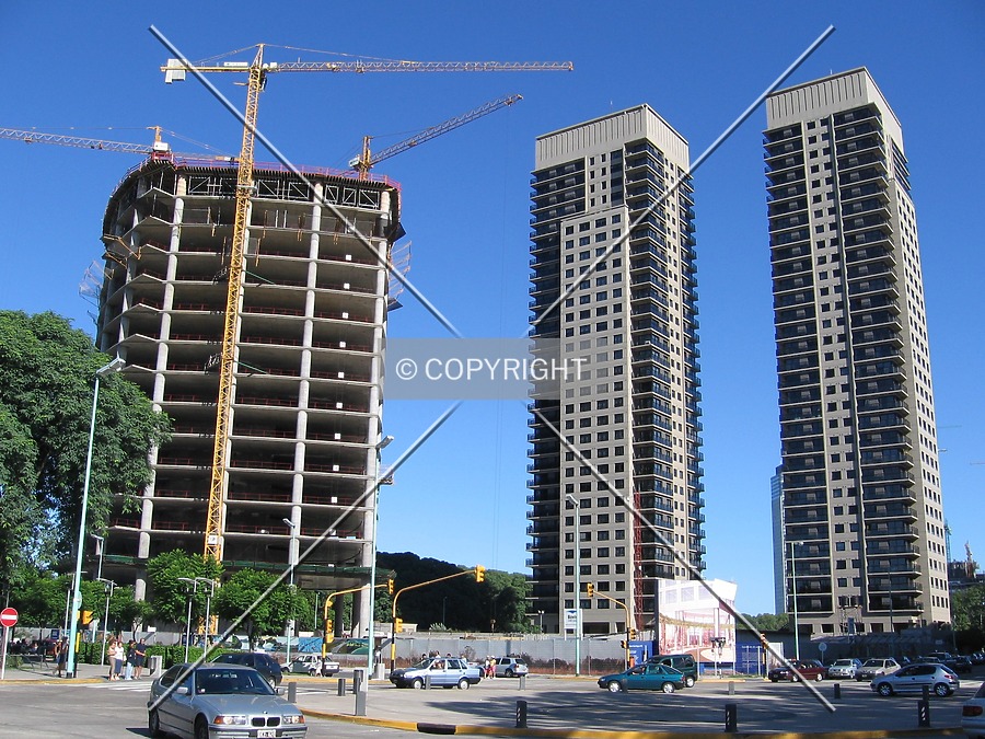 Torre Repsol YPF by Maximiliano Buono