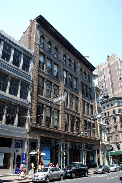 897 Broadway