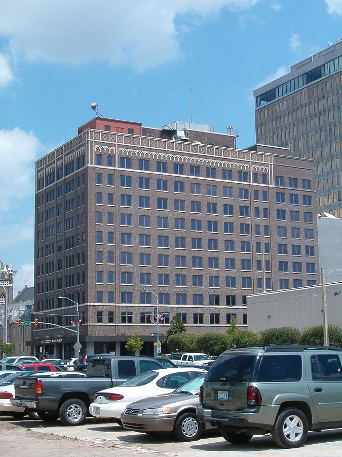 308 East Pearl Street by Rodney Gunn