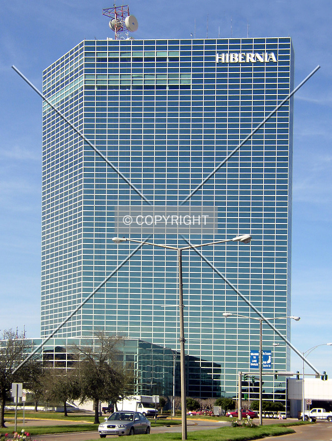 Capital One Bank Tower by Chris Patriarca