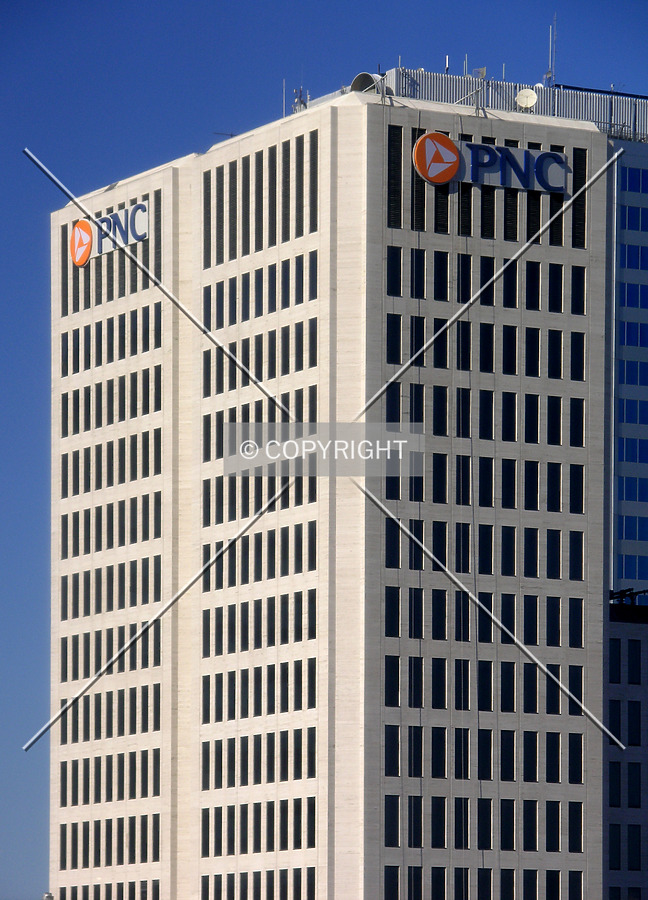 PNC Bank Building by Chris Patriarca