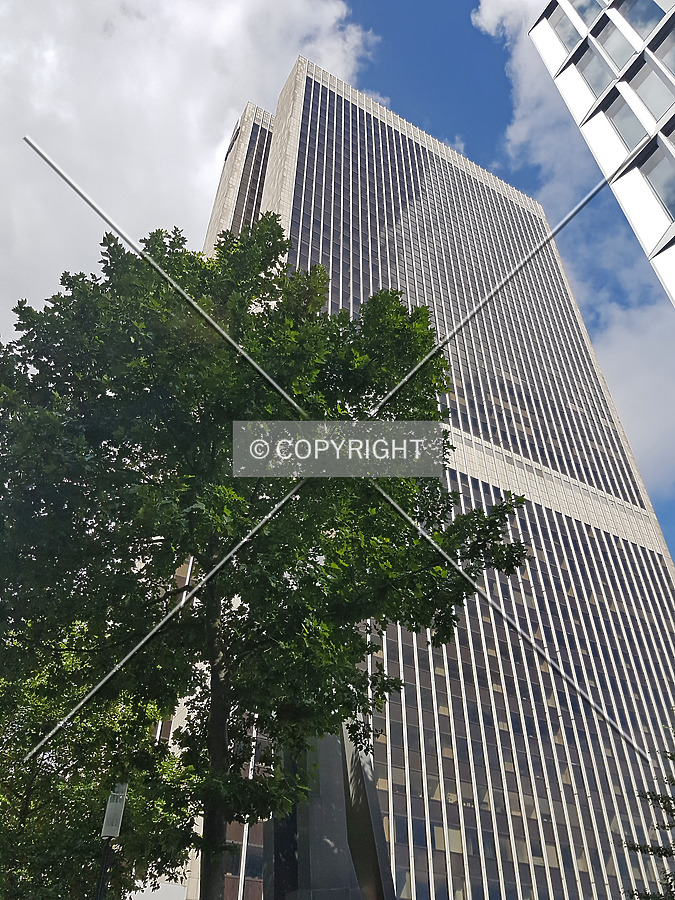 Frankfurter Büro Center by Nephilim