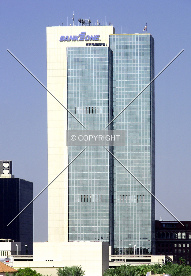 Chase Tower by Chris Patriarca