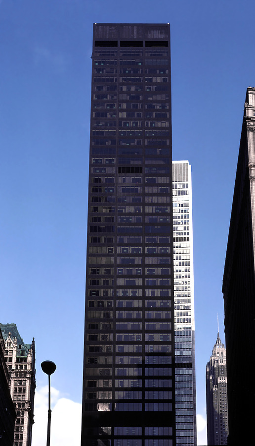 HSBC Bank Building by John Cahill