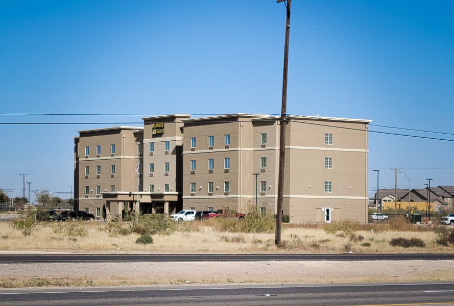 MainStay Suites