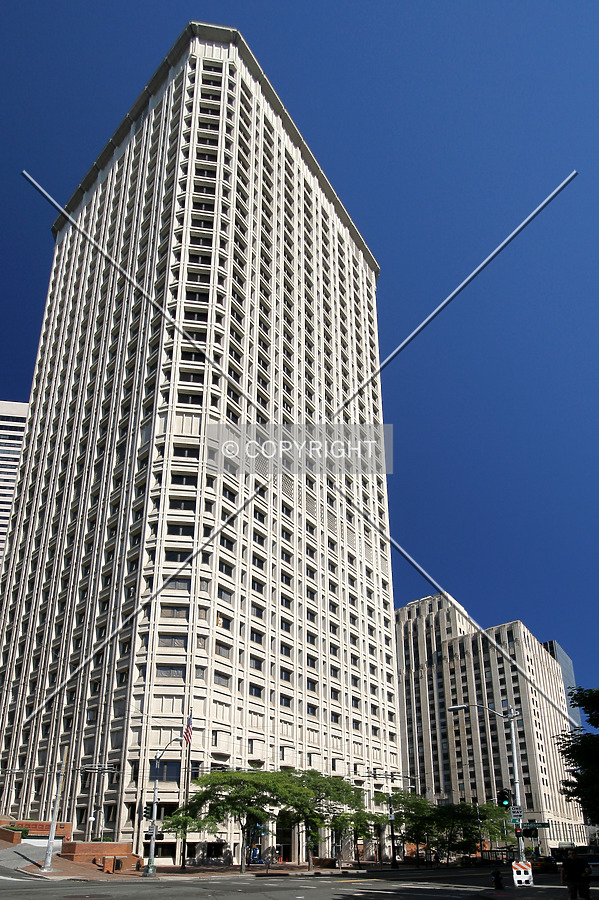 Henry M. Jackson Federal Building by Serdica
