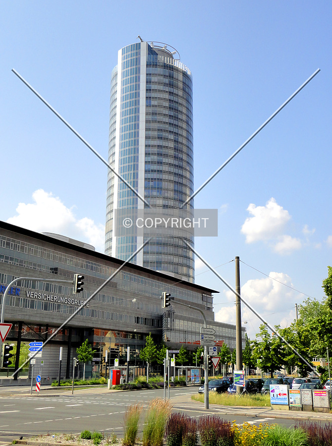 Business Tower by Florian Barbier