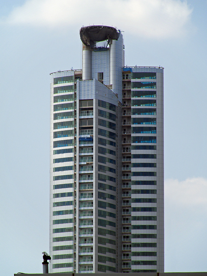 Millennium Residence 1 by Horst Kiechle