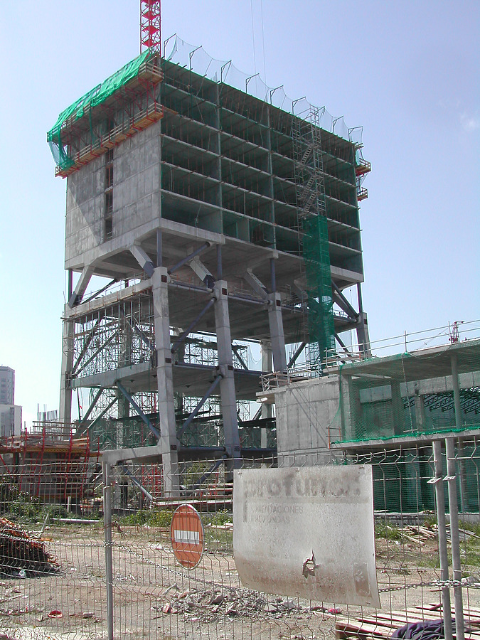 Hesperia Tower by David Guija