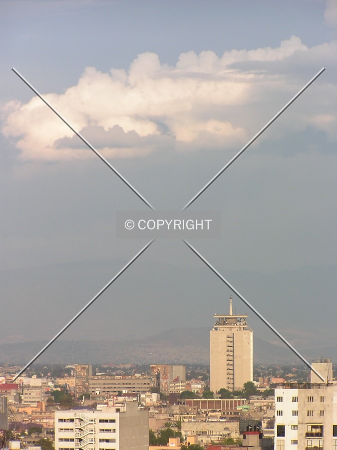 Torre SCT by Luis Ibáñez