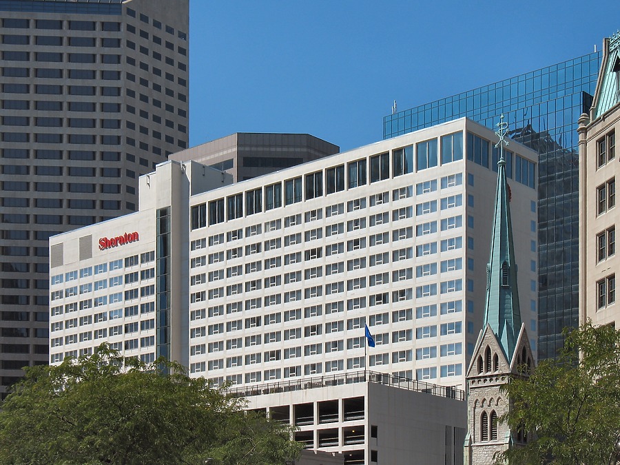 Sheraton Indianapolis City Centre by James Peacock