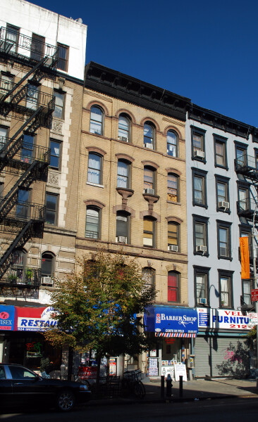 926 Amsterdam Avenue